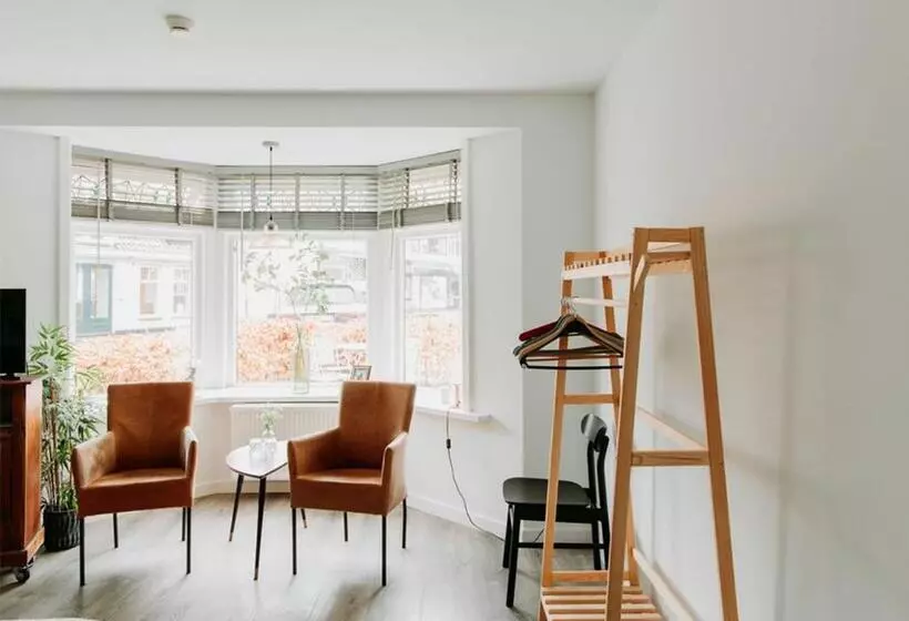 تختخواب و صبحانه Bergen1928