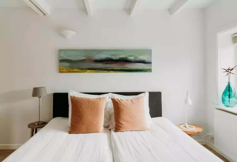 تختخواب و صبحانه Bergen1928