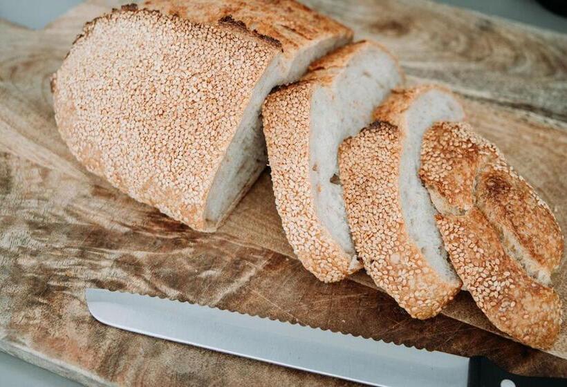 تختخواب و صبحانه Bergen1928