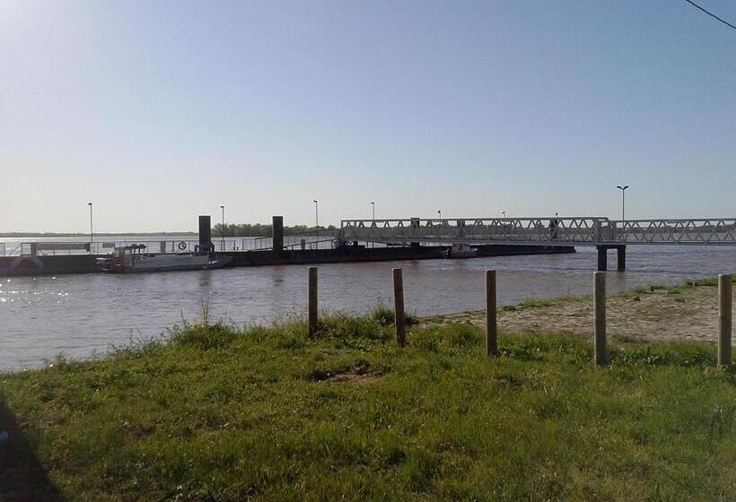 Bed and Breakfast Chambre D'hôtes De L'estuaire De Blaye