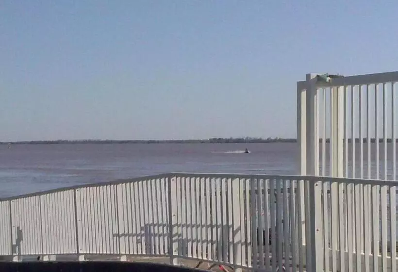 ベッドアンドブレックファースト Chambre D'hôtes De L'estuaire De Blaye