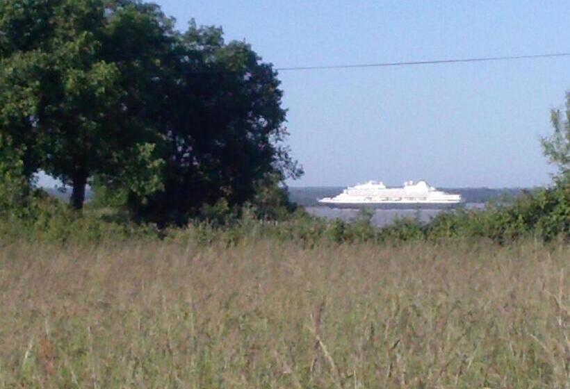 Bed and Breakfast Chambre D'hôtes De L'estuaire De Blaye