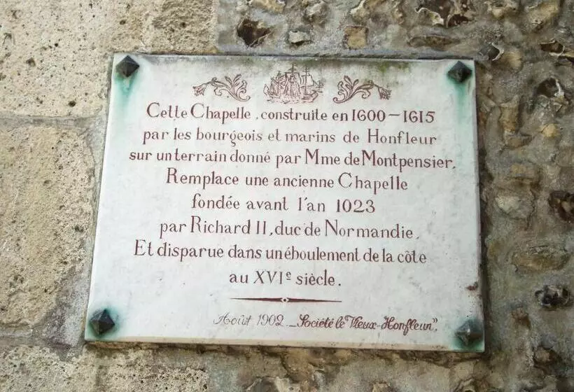 تختخواب و صبحانه L Ex Voto