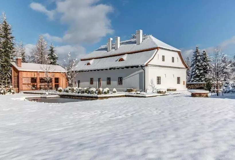 Boutique Hotel Mezi Plutky