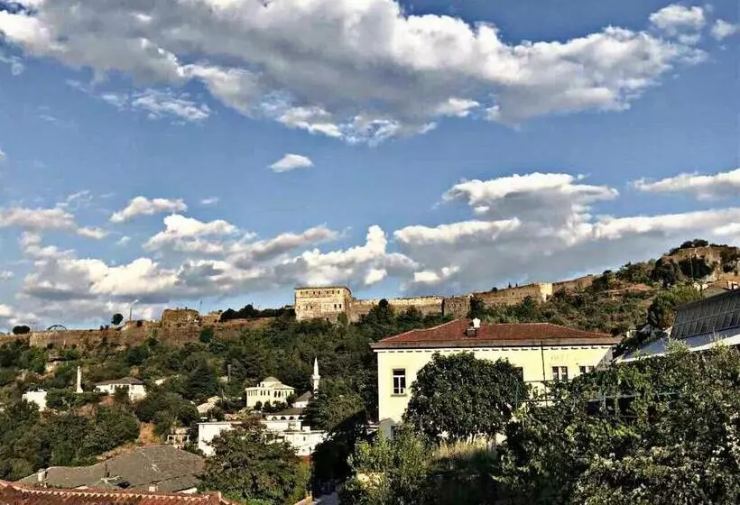 هتل Ahmetaj Guest House