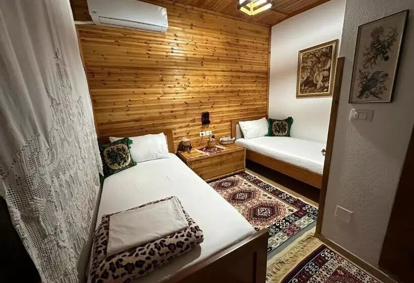 هتل Ahmetaj Guest House