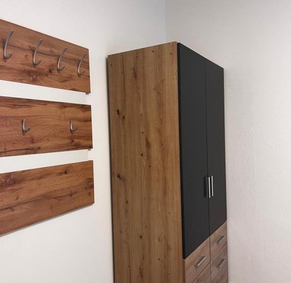 Отель Ais Center