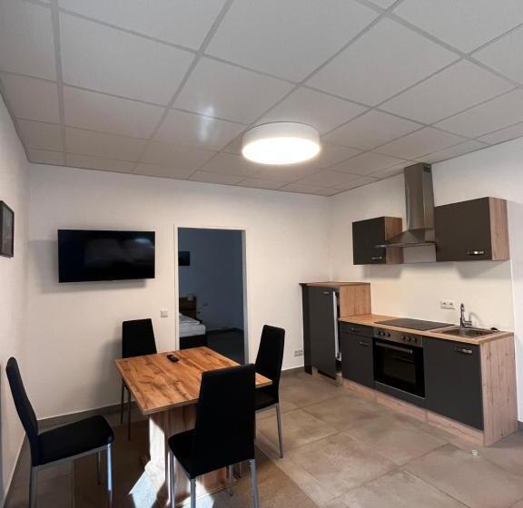 Отель Ais Center