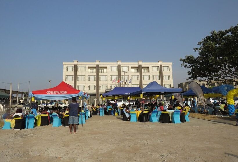 هتل Atlantic Lumley