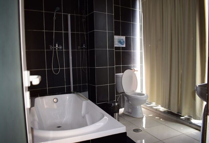 فندق Cachoeira Tarrafal