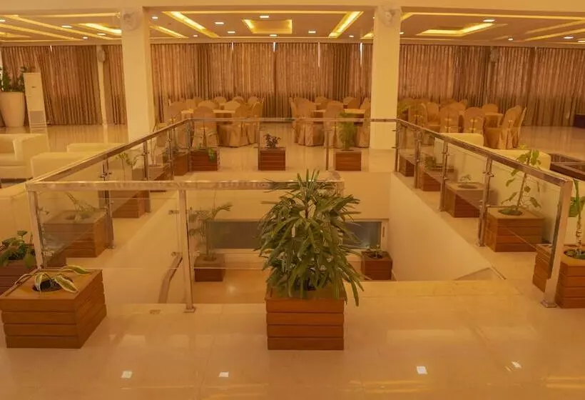 هتل Harrison Palace