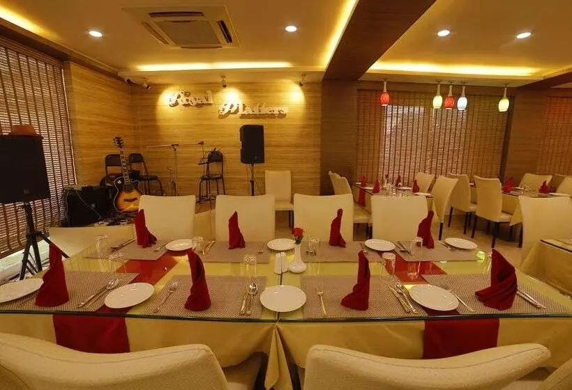 هتل Harrison Palace