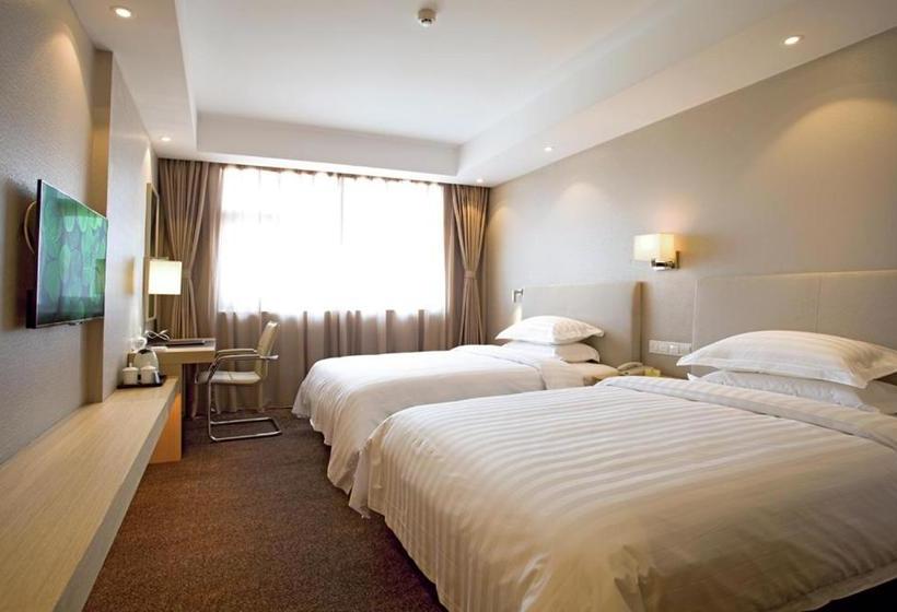 בית מלון כפרי New Dynasty