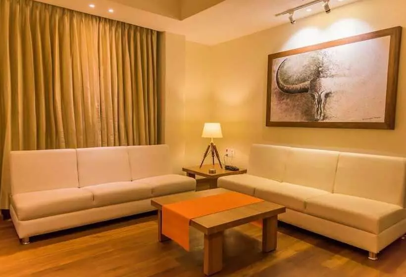 Hotelli Sangai Continental