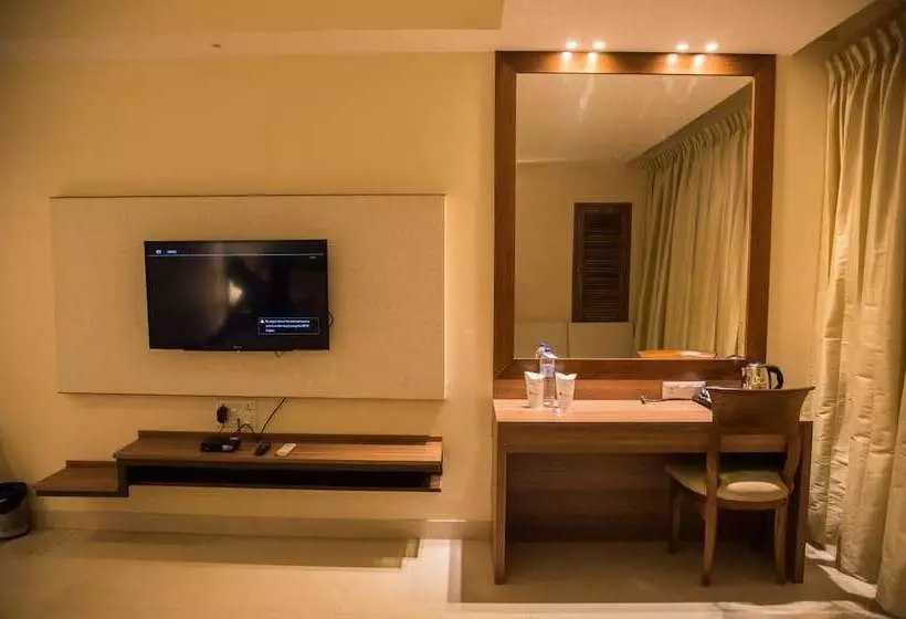 Hotelli Sangai Continental