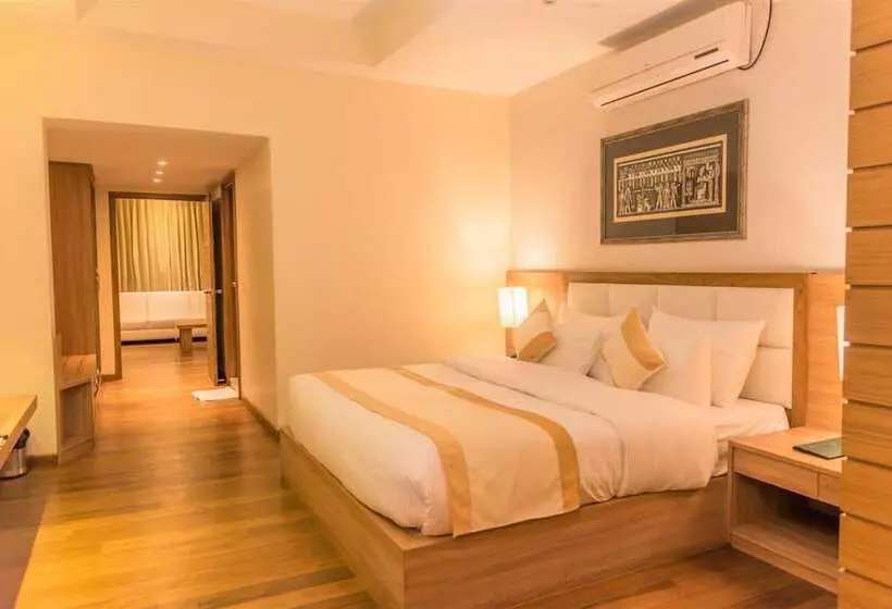 Hotelli Sangai Continental