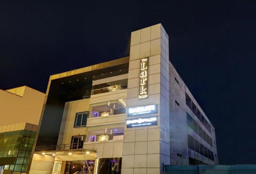 ホテル Treebo Trend Dharan Residency