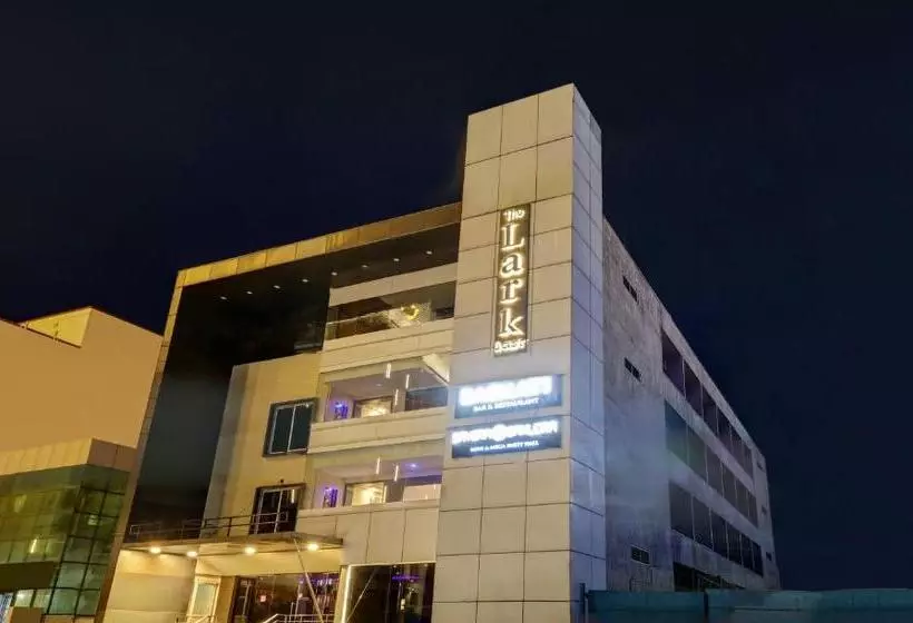 ホテル Treebo Trend Dharan Residency