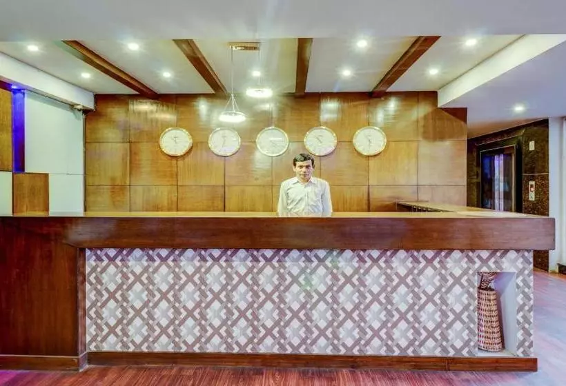 ホテル Treebo Trend Dharan Residency