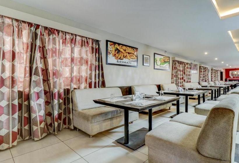 ホテル Treebo Trend Dharan Residency