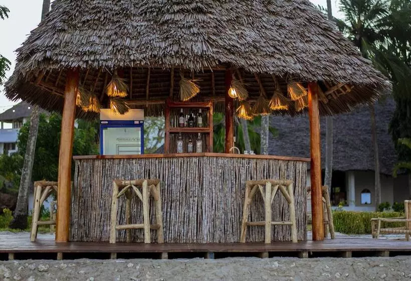 リゾートホテル Antonio Beach Hotel And Spa