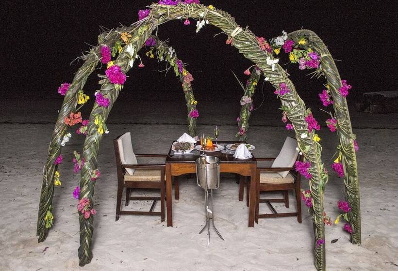 אתר נופש Antonio Beach Hotel And Spa