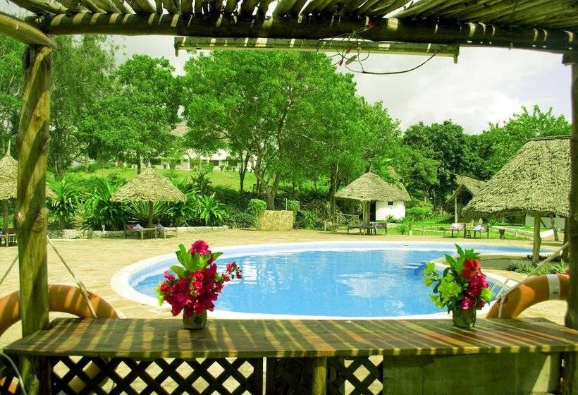 אתר נופש Antonio Beach Hotel And Spa