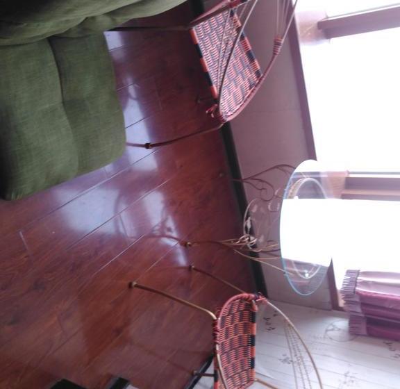 Tianjing Liunian Hostel