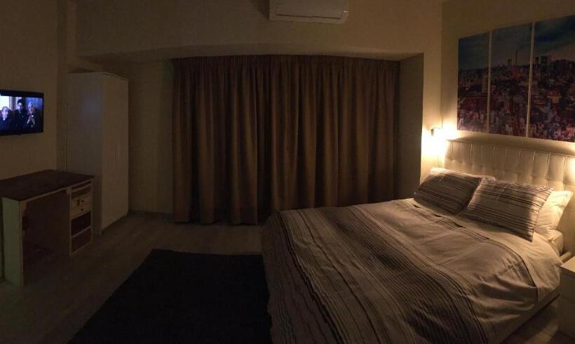 تختخواب و صبحانه Morra's Home