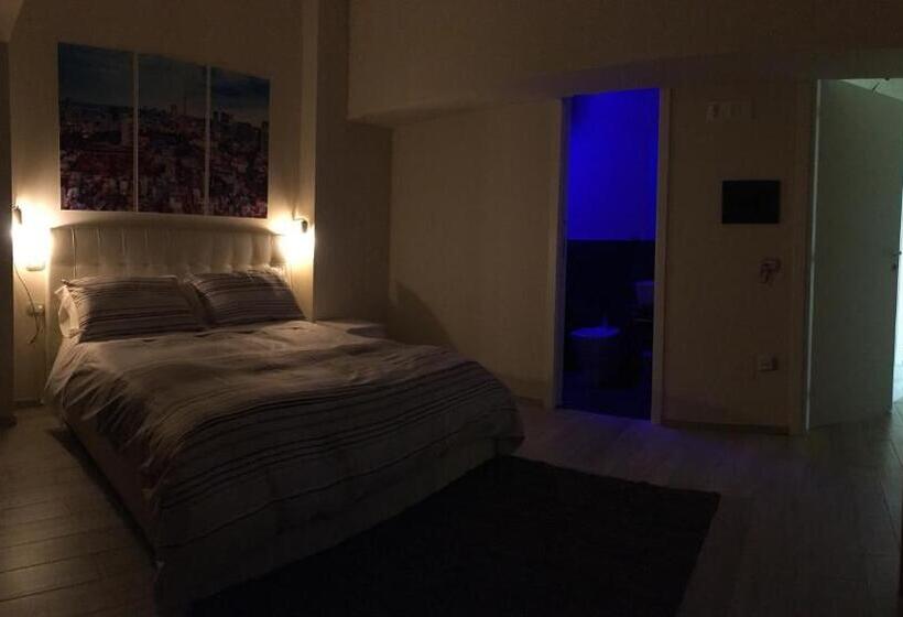 تختخواب و صبحانه Morra's Home