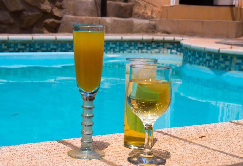 تختخواب و صبحانه Yoieli Guest House