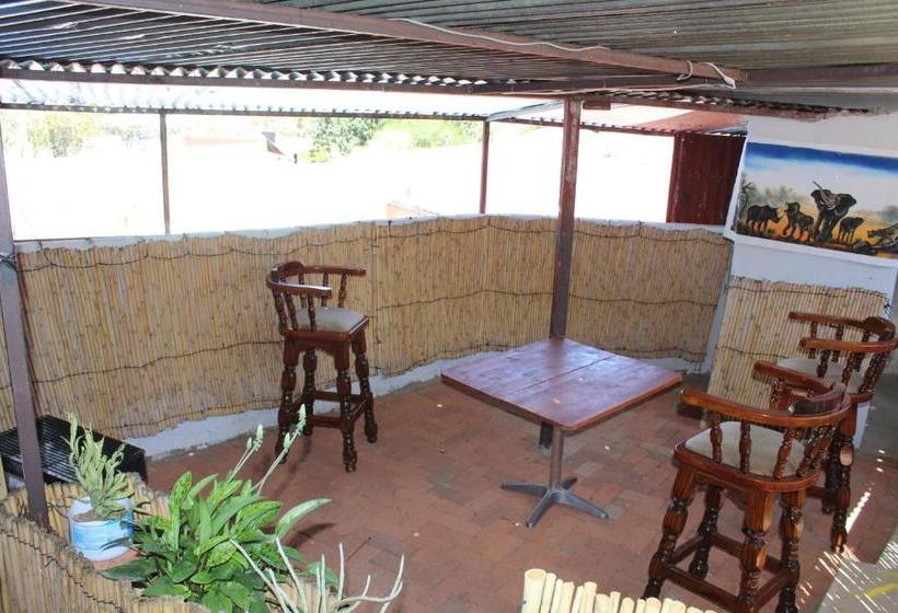 تختخواب و صبحانه Yoieli Guest House