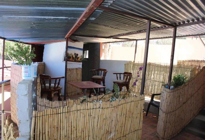 تختخواب و صبحانه Yoieli Guest House