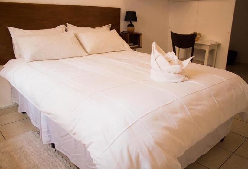 تختخواب و صبحانه Yoieli Guest House