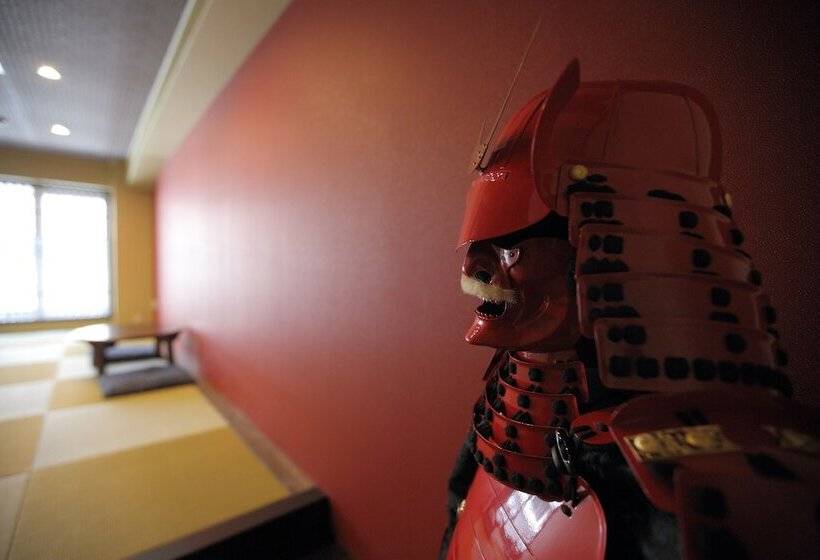 Общежитие Hiroshima Wabisabi Hotel   市内中心部のリーズナブルホテル   電停近く移動に便利   Low Price And Super Convenient To Get Aroun