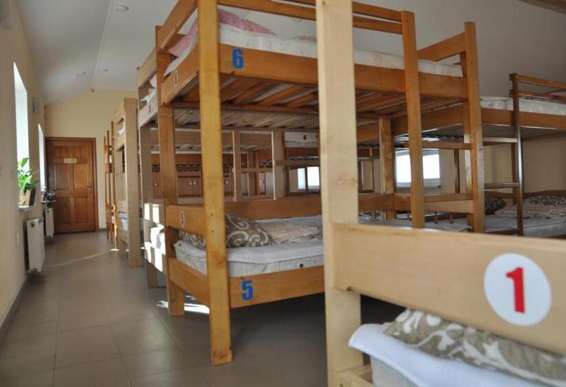 Hostel Stozhary