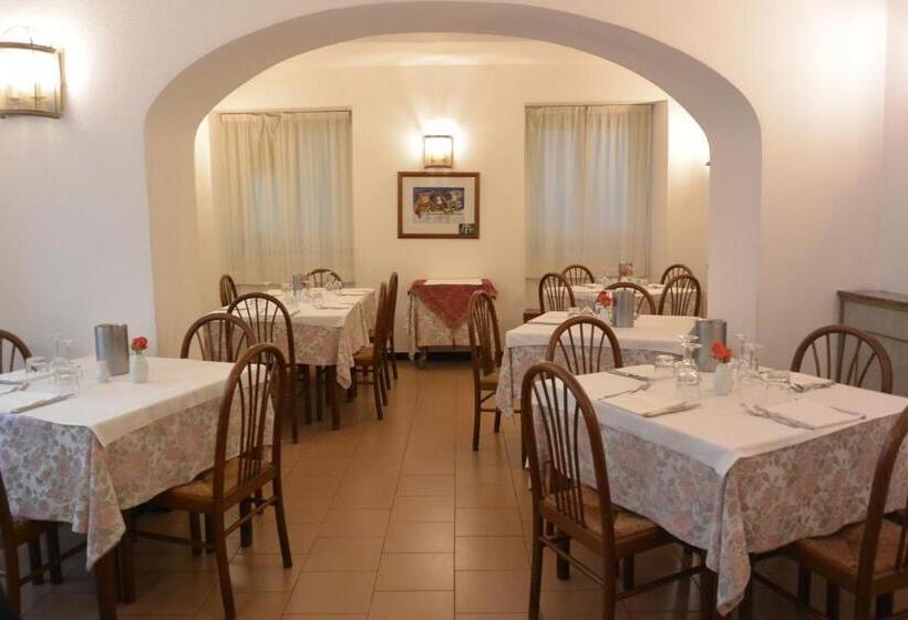 Szálloda Albergo Panson