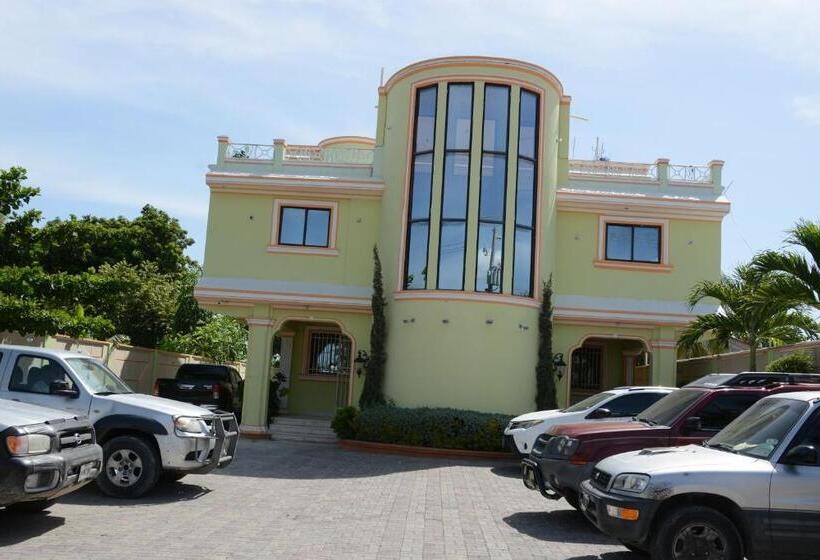 هتل Tabarre 's Palace