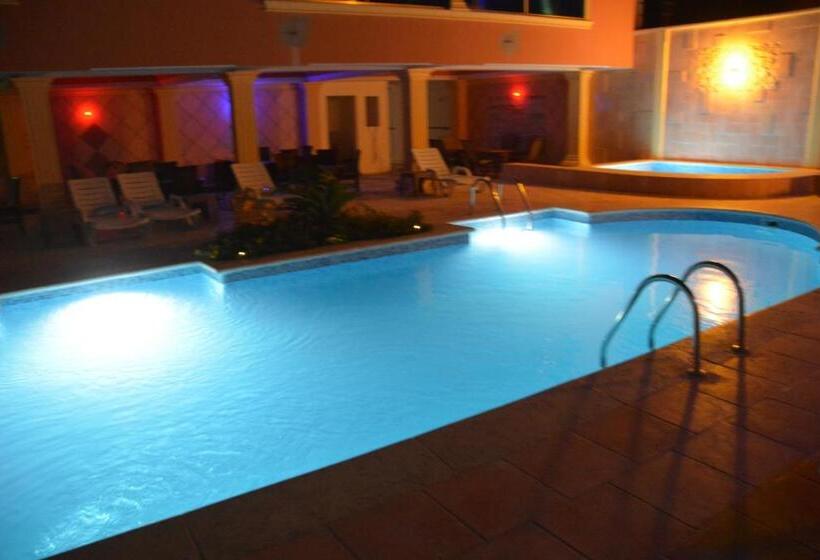 هتل Tabarre 's Palace