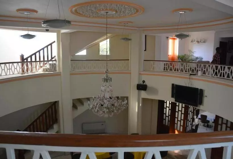 هتل Tabarre 's Palace