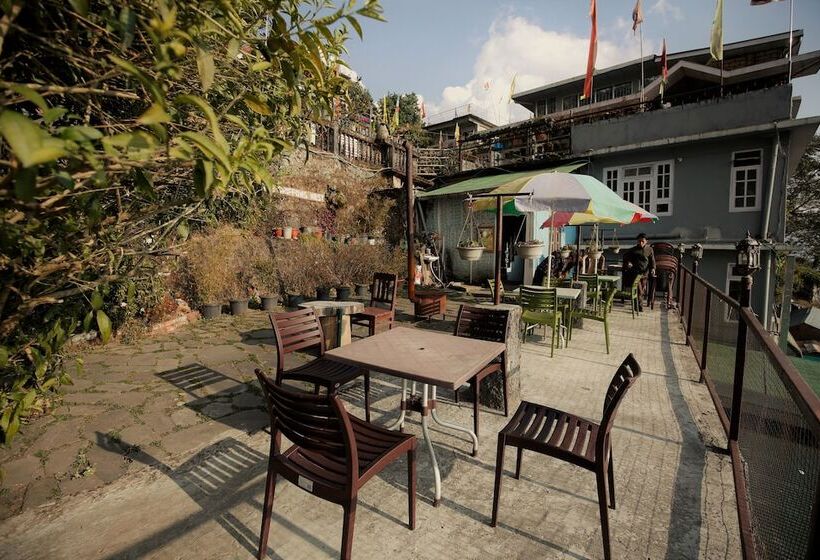 Hotel The Griffon's Nest