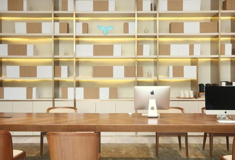 호텔 Ji  Shanghai Wuning Road Metro Station