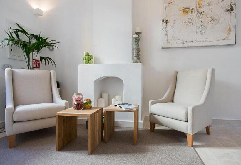 S Hotelet D Es Born Suites & Spa