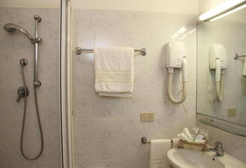 B&b L'agnolo Di Caroti Cinzia