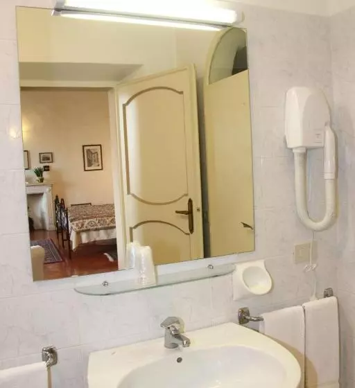 B&b L'agnolo Di Caroti Cinzia