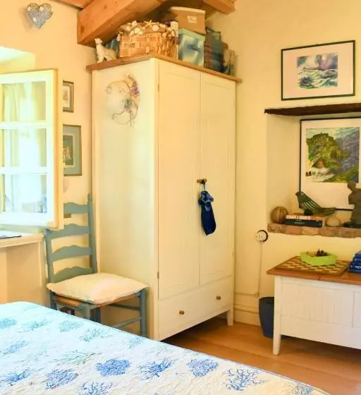 Aamiaismajoitus (B&B) Alle Rive Bed'n'books Apt