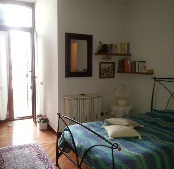 Aamiaismajoitus (B&B) L'incanto