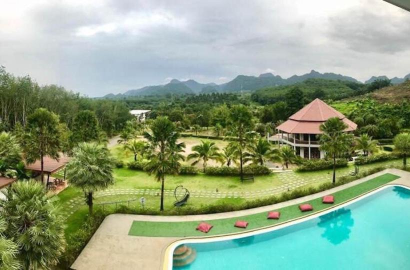 Nocleg ze śniadaniem Takhun Mountain View