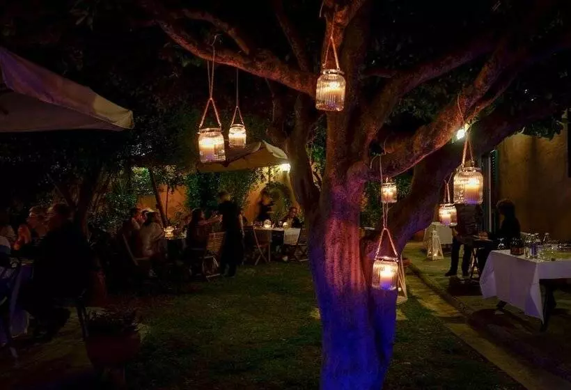 تختخواب و صبحانه Dimora Storica Ai Casini D Ardenza