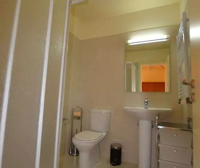 ホテル Aldeia Turística De Louredo